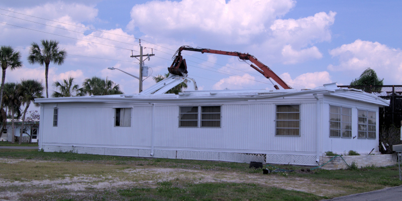 Mobile Home Removal in Jacksonville, Florida