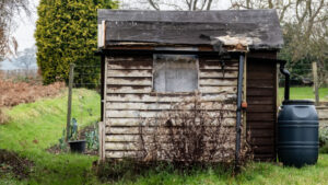 3 Reasons to Leave Shed Demolition to the Pros